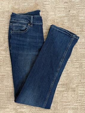 Maurice’s Classic Women's Dark Blue Stretch Jeans - size 6
